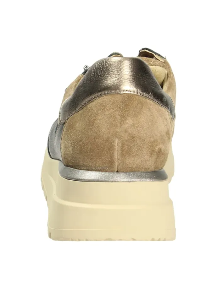 Komfort Schnürschuhe in Braun