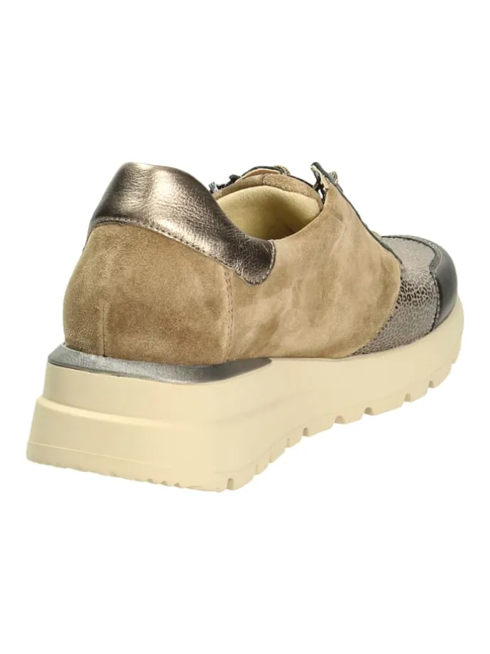 Komfort Schnürschuhe in Braun