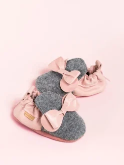 Krabbelschuhe Bow in grau