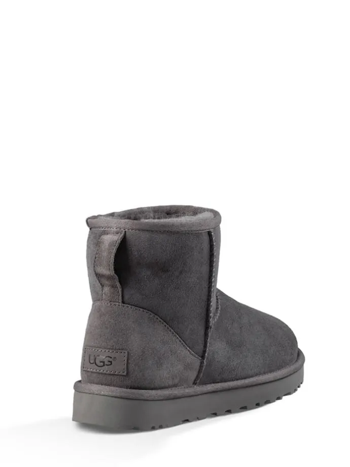 Lammfell-Boots "Classic Mini II" in Grau