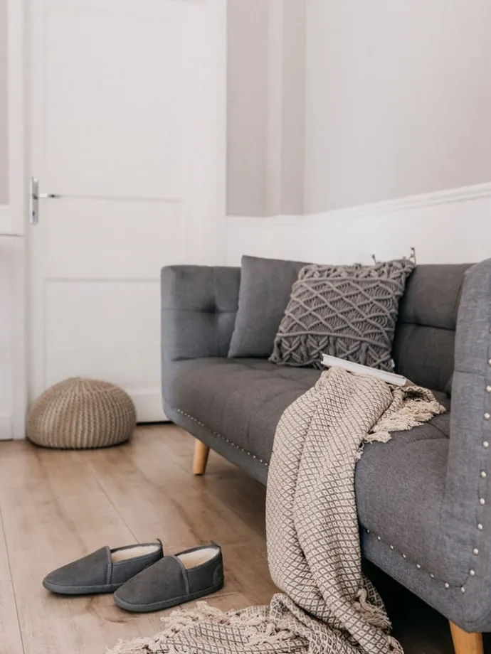 Lammfell-Hausschuhe "Helsinki" in Grau