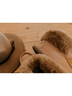 Lammfell-Hausschuhe 