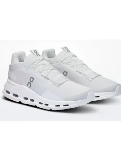 Laufschuhe "Cloudnova 2" in Weiß