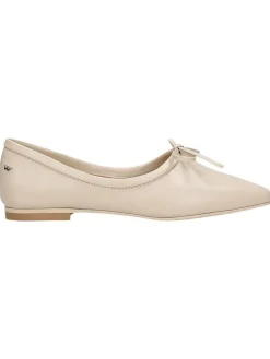 Leder-Ballerinas in Beige