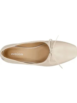 Leder-Ballerinas in Beige