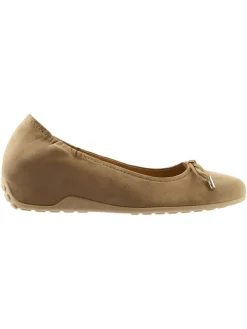 Leder-Ballerinas in Beige
