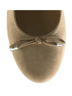 Leder-Ballerinas in Beige