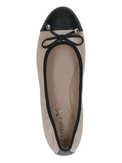 Leder-Ballerinas in Beige
