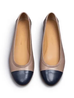Leder-Ballerinas in Beige/ Dunkelblau