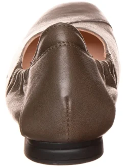 Leder-Ballerinas in Braun