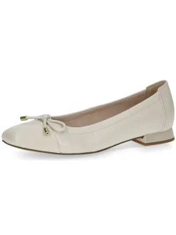 Leder-Ballerinas in Creme