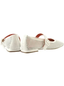 Leder-Ballerinas in Creme