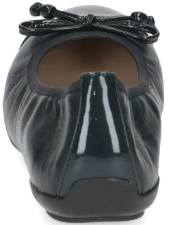 Leder-Ballerinas in Dunkelblau