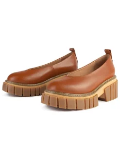 Leder-Ballerinas in Hellbraun