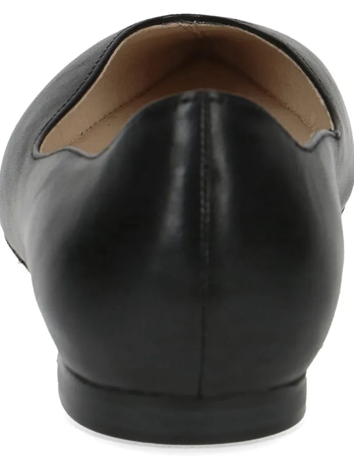 Leder-Ballerinas in Schwarz