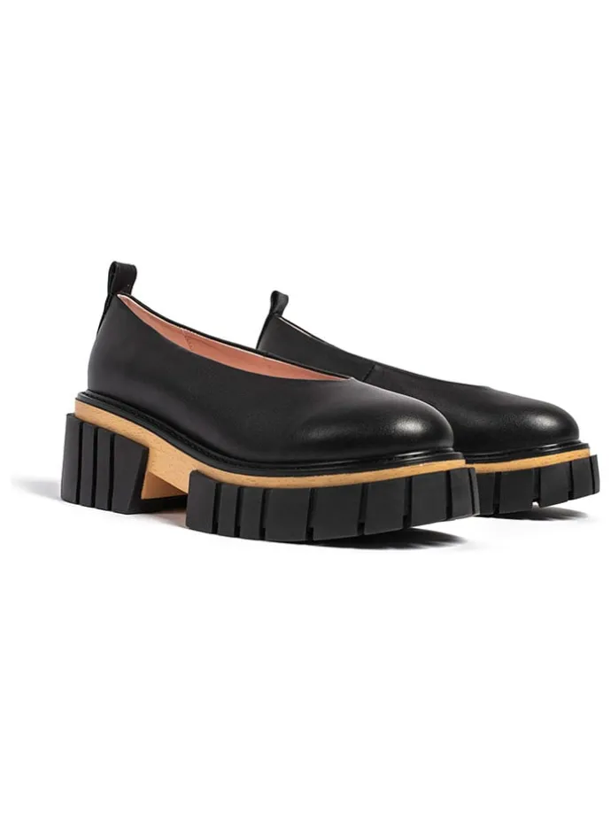 Leder-Ballerinas in Schwarz/ Hellbraun