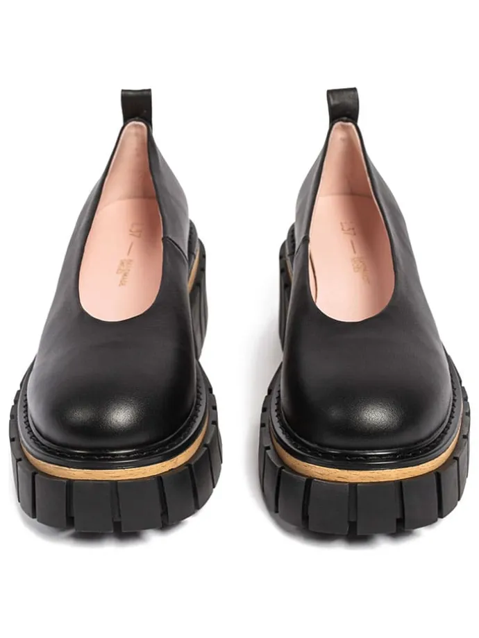 Leder-Ballerinas in Schwarz/ Hellbraun