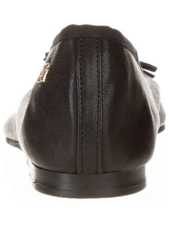 Leder-Ballerinas in Schwarz