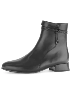 Leder-Boots in Schwarz