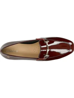 Leder-Mokassins in Dunkelrot