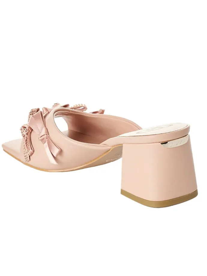 Leder-Pantoletten in Beige