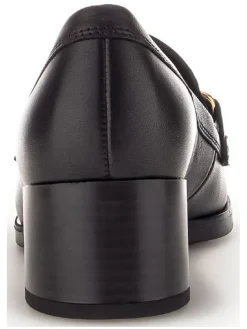 Leder-Pumps in Schwarz