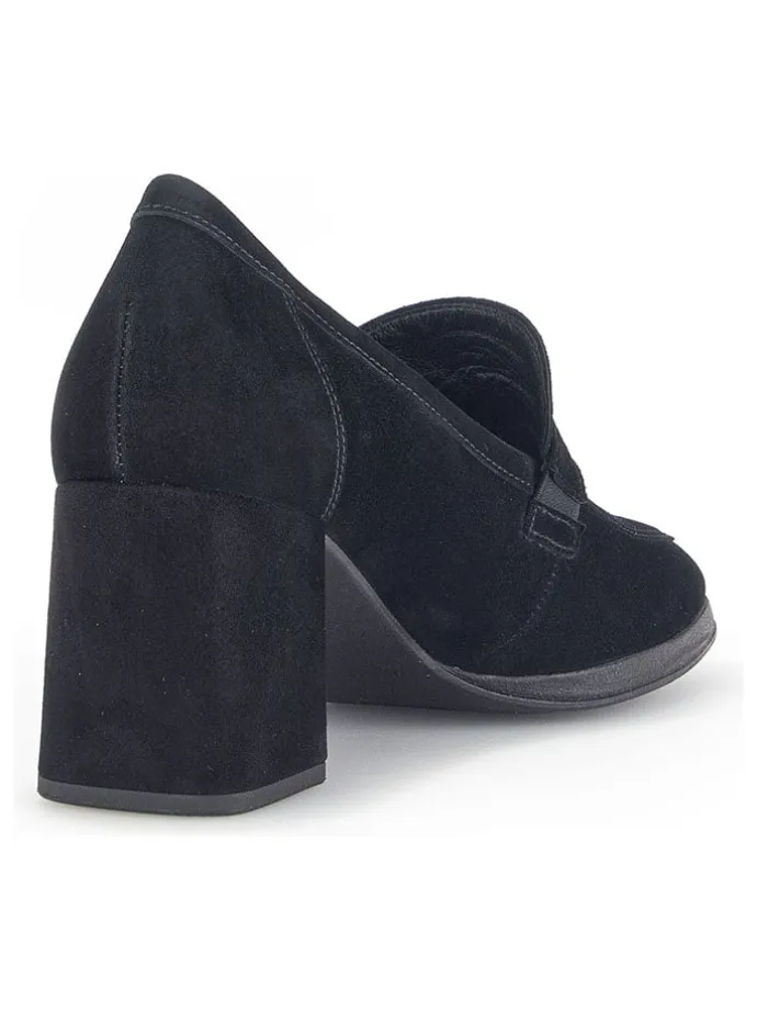 Leder-Pumps in Schwarz