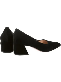 Leder-Pumps in Schwarz