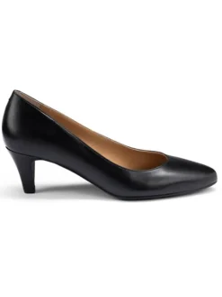 Leder-Pumps in Schwarz