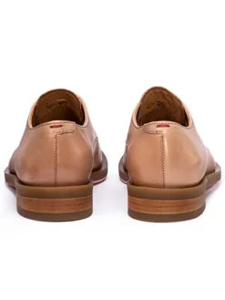 Leder-Schnürschuhe in Hellbraun