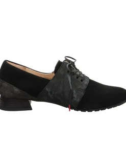 Leder-Schnürschuhe in Schwarz