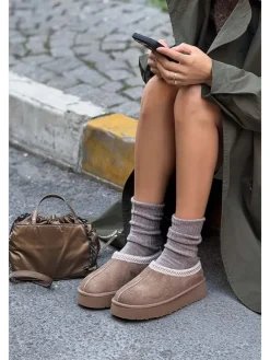 Leder-Slipper in Braun