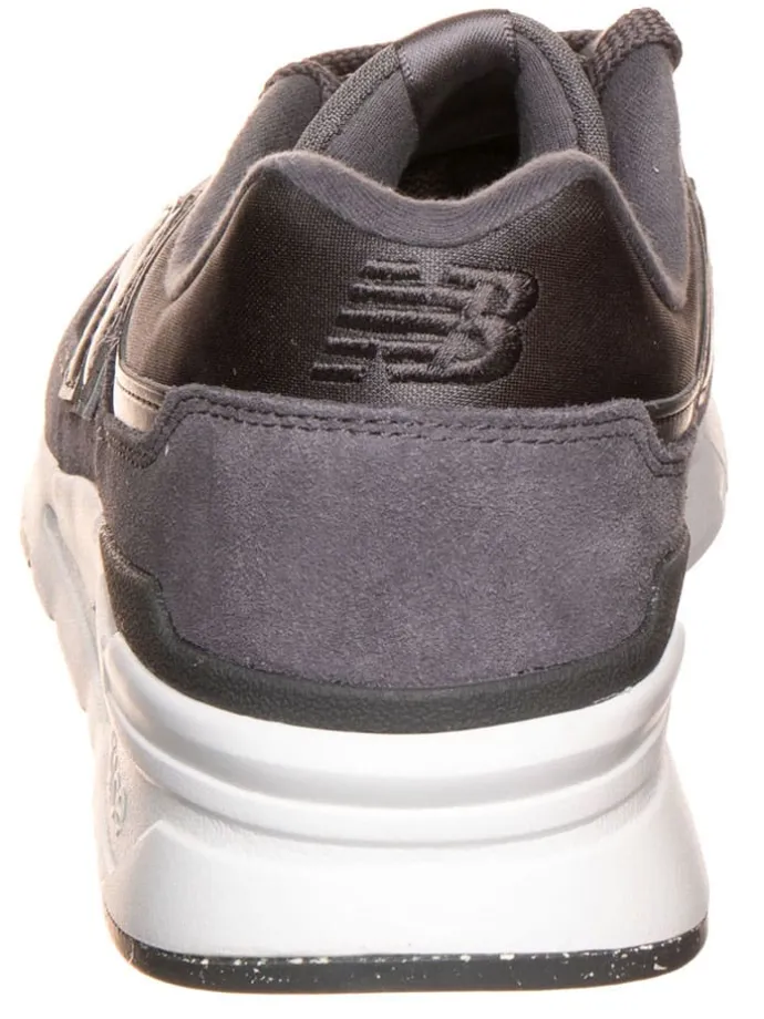 Leder-Sneakers "997" in Lila