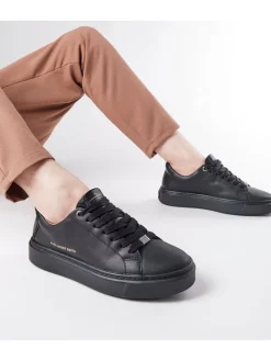 Leder-Sneakers in Schwarz