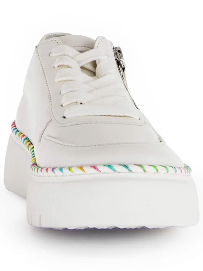 Leder-Sneakers in Weiß/ Bunt