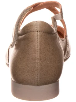 Leder-Spangenballerinas in Taupe