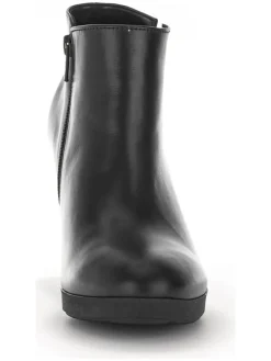 Leder-Stiefeletten in Schwarz