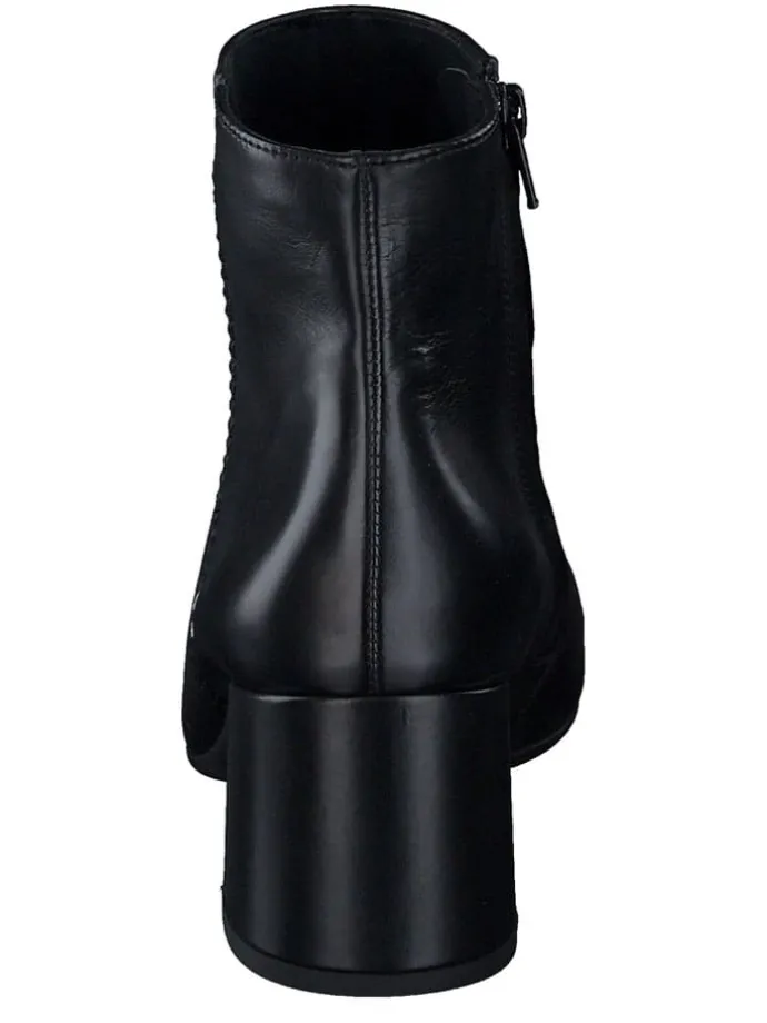 Leder-Stiefeletten in Schwarz