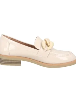 Loafers in Beige