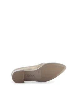 Modische Pumps für Damen in gold