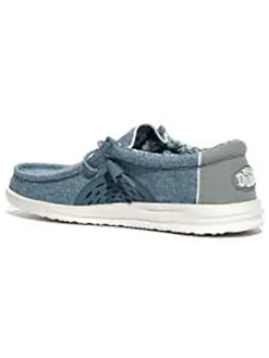 Mokassins in Hellblau