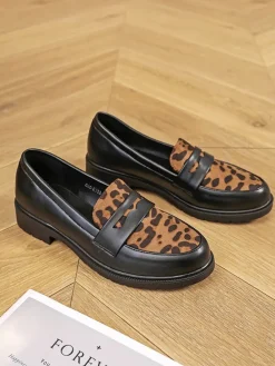 Mokassins in Schwarz/ Hellbraun