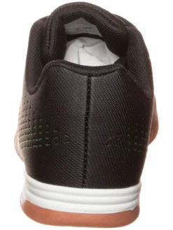 Natur- und Kunstrasen-Fußballschuhe 