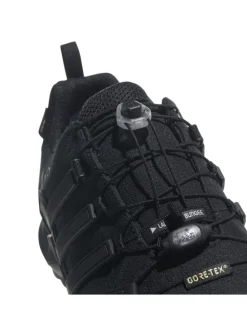 Outdoorschuh Terrex Swift R2 in cblack/cblack/cblack