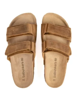 Pantoletten in braun