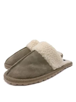 Pantoletten in khaki