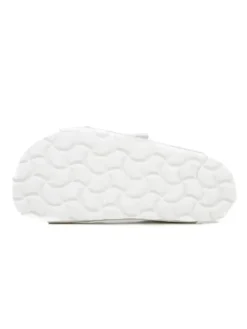 Pantoletten in weiß