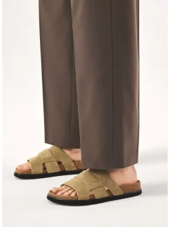 Pantoletten in Beige