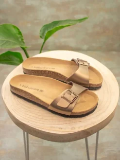 Pantoletten in Braun