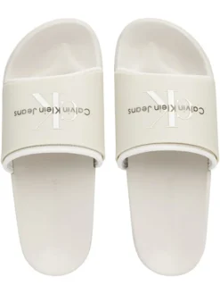 Pantoletten in Creme